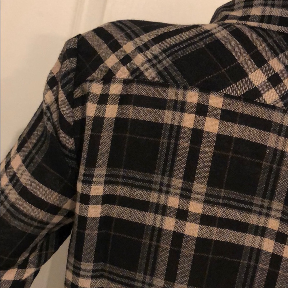 BLACK & BROWN CHECKERED FLANNEL BUTTON DOWN TOP - Picture 7 of 7